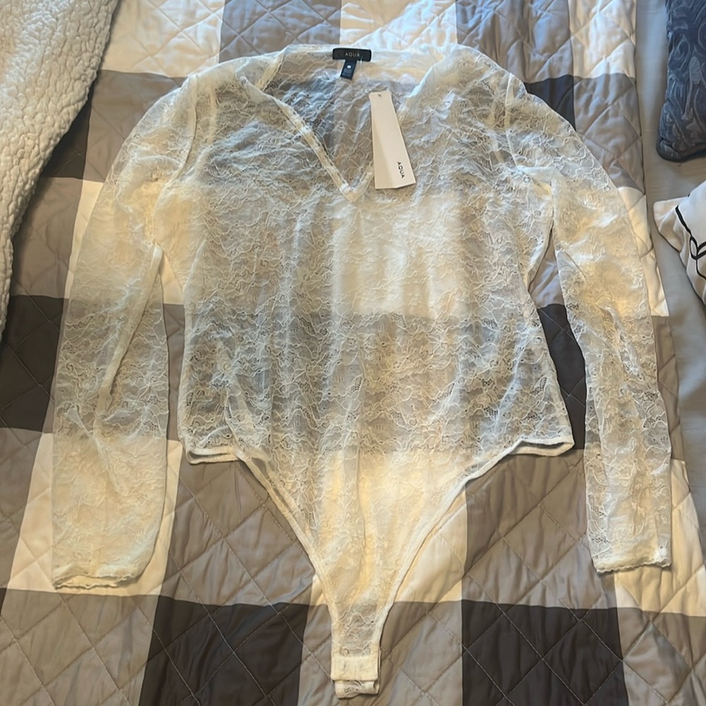 Sheer lace body shirt